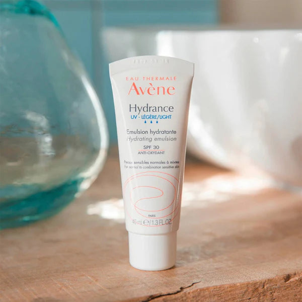 Avène Hydrance UV Light Hydrating Emulsion SPF30 Normal to Combination Skin 40 ml